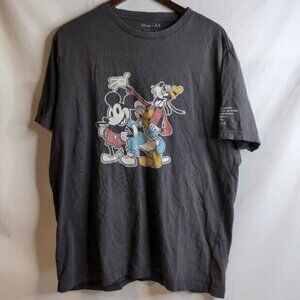 Disney x American Eagle Grey T-Shirt Graphic Print Super Soft, Size Large